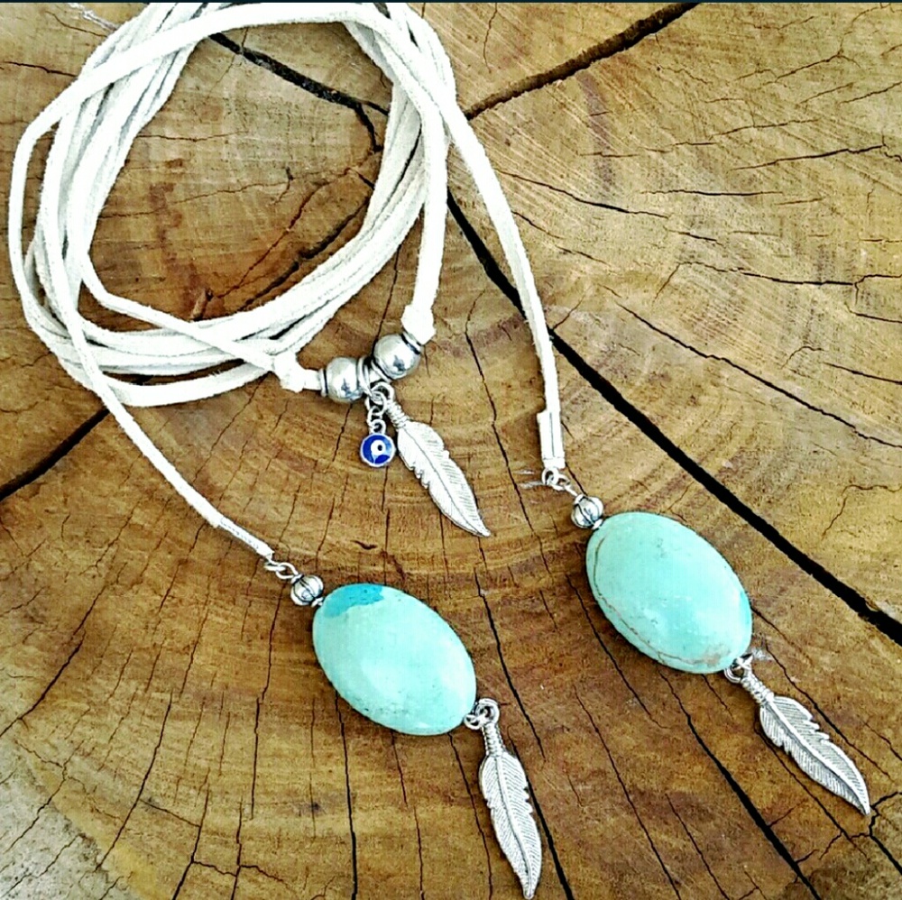 VEGAN SUEDE CORD FEATHER NECK WRAP